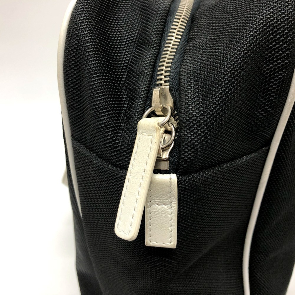 CHANEL Black Shoulder Bag - Picture 12 of 16